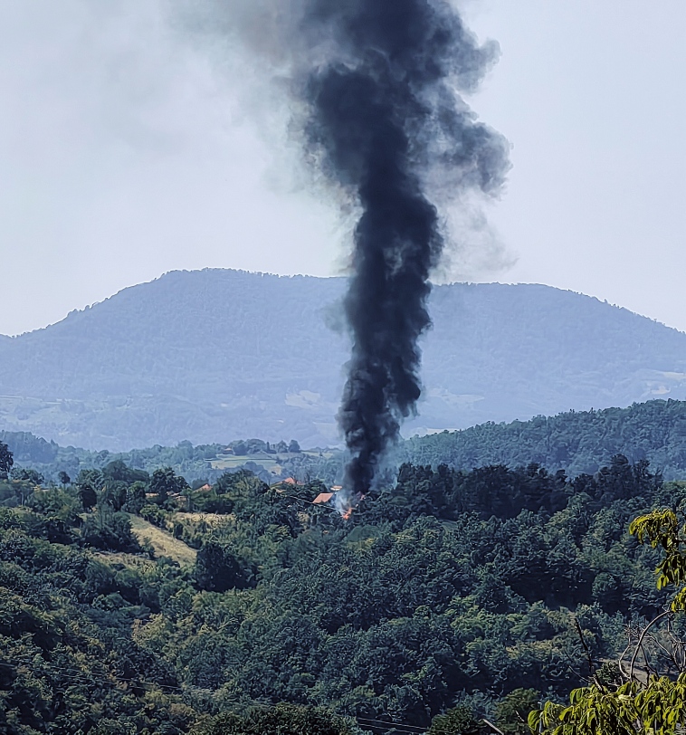 FOTO Snežana Jakovljević Krunić 12 08 2025 požar Sedlari News Valjevo Obnica Kolubara Balkan Europe Fire Nature