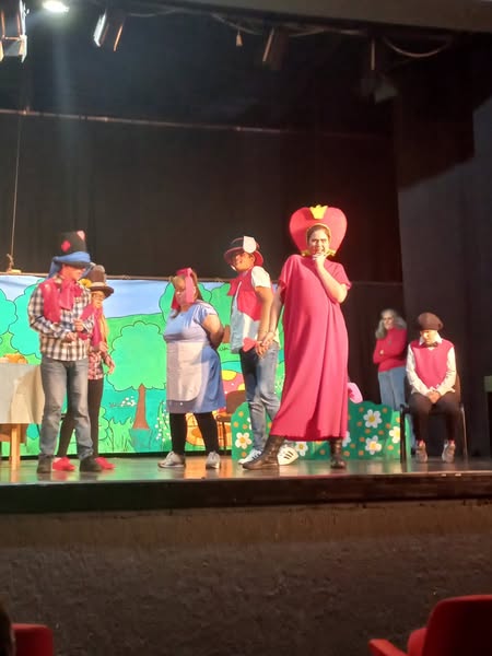 foto izvor naši snovi 10 2025 predstava 1