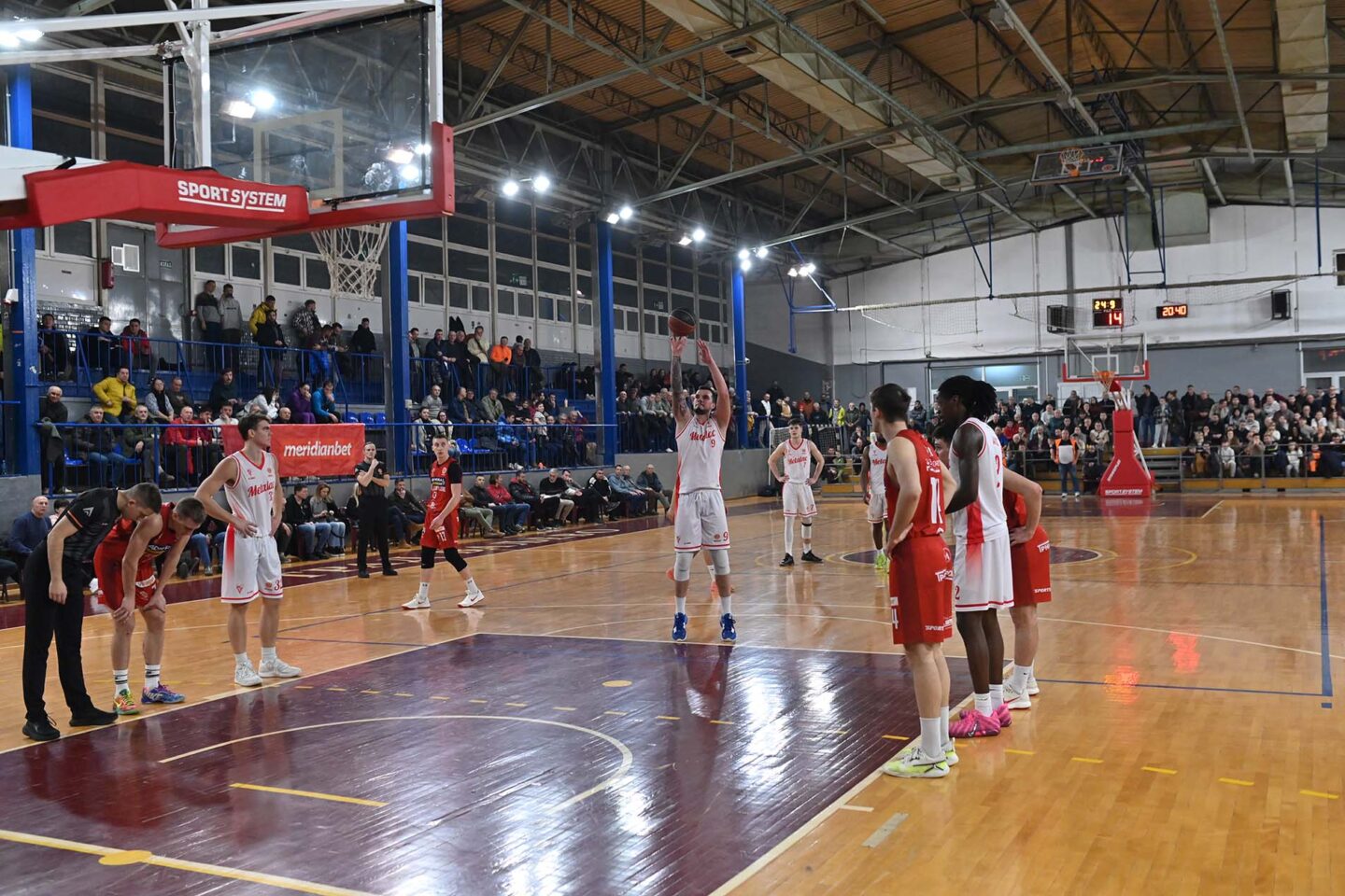 Metalac večeras dočekuje Tamiš