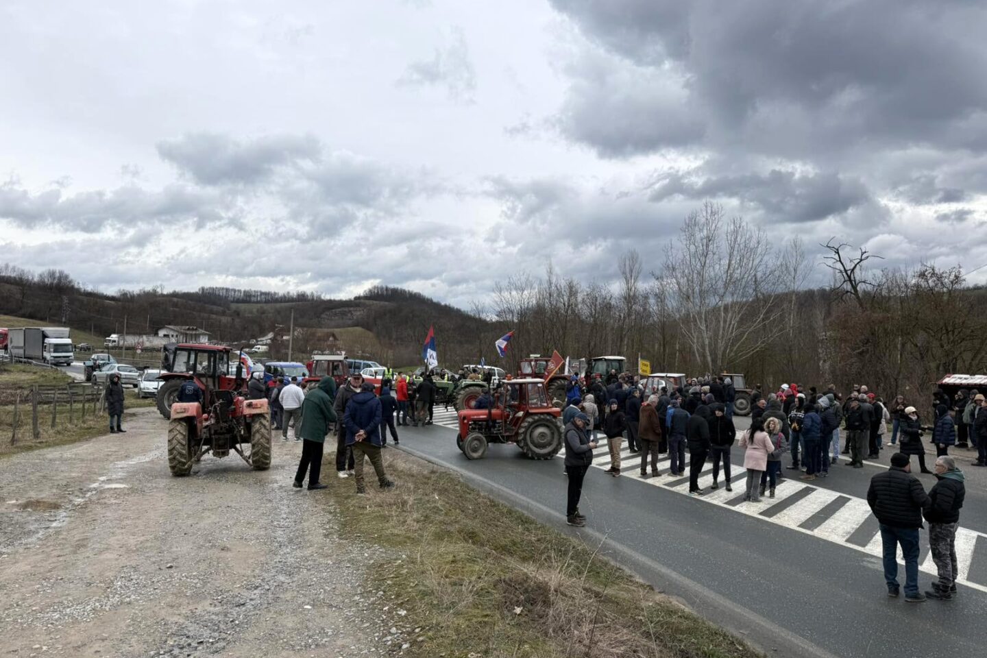 Poljoprivredna blokada na putu Valjevo – Loznica
