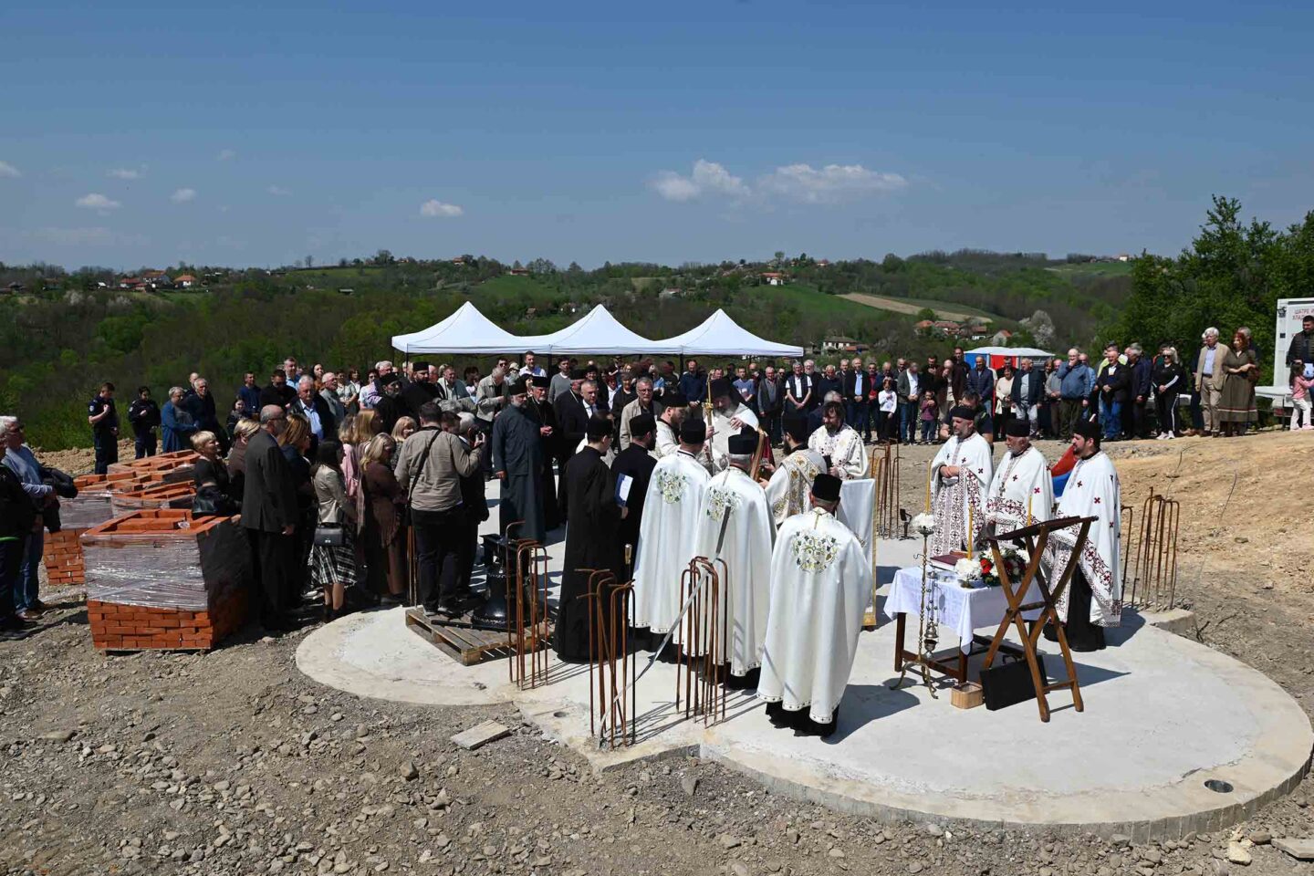 Osveštani temelji crkve Svetog Simeona u selu Osečina